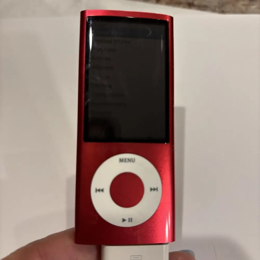 Apple iPod Nano 5th Generation Pink 8 GB A1320 NEEDS NEW BATTERY